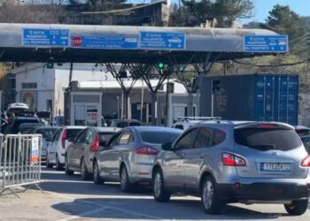 Festa e Pashkëve/ Rritet fluksi në Kakavijë dhe Kapshticë, rreth 16 mijë persona hyjnë në territorin shqiptar