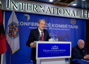 “Shqipëria s’do ketë asnjë tarifë për mallrat amerikane”, Berisha: Jam i bindur se edhe SHBA do t’i heqë