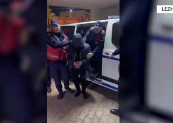 Zbardhet dinamika e konfliktit të djeshëm në Lezhë, dy të arrestuar, katër ende në kërkim