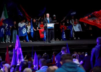 Zgjedhjet e 11 majit/ Berisha takim me emigrantët në Itali: Ky do të jetë viti i shqiptarëve