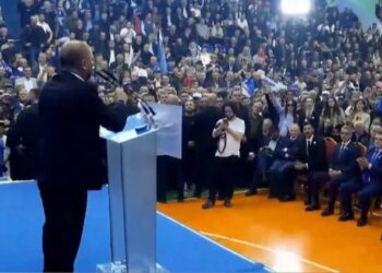 Xhelal Mziu kërcënon sërish, mister shamikuqja mbron burrat e paralajmëron revolucion