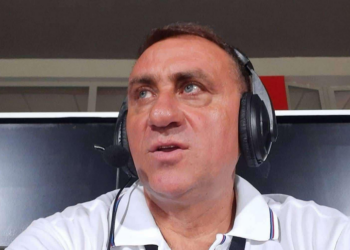 Lajm i trishtë, ndahet nga jeta ish-arbitri i njohur i futbollit shqiptar
