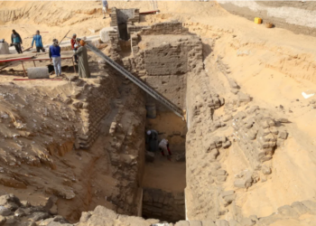 Arkeologët zbulojnë një varr të lashtë egjiptian që i përkiste një mbreti misterioz