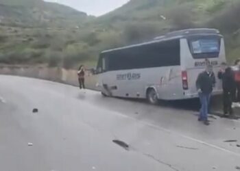“Autobusi u bë përshesh”, trajneri i Skënderbeut tregon pasojat e aksidentit para ndeshjes: Jemi të tronditur