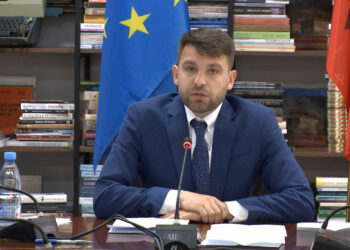 Asnjë kandidat nuk siguron shumicën, Këshilli Drejtues i RTSH mblidhet sërish nesër për Drejtorin