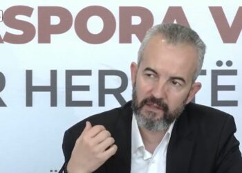 Celibashi paralajmëron emigrantët: Ata që shesin votën përballen me sanksione të rënda penale