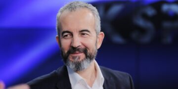 Ç’ndodh nëse humbet fleta në postë? Ja ç’thotë Ilirjan Celibashi për votat e diasporës