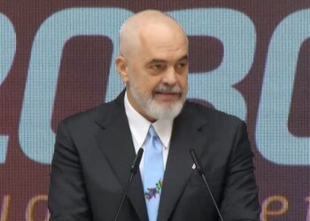 Komisioni “Xhafaj”, Rama: Miqtë nga vende shumë më të ftohta u infektuan nga thashethemet