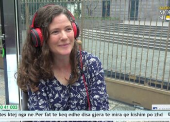 Rrëfimi i një amerikaneje në Shqipëri: Pas 20 vitesh, kam kuptuar që s’do të bëhem kurrë shqiptare