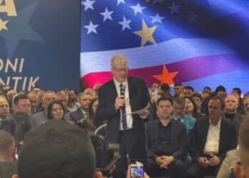 Deputeti i CDU-së nga çelja e fushatës së Bashës: Duan të pengojnë punën e SPAK, por nuk do ta lejojmë këtë