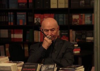 INTERVISTA/ Fatos Kongoli: Pikëllohem kur shoh Elbasanin e Kristoforidhit, të drejtohet nga bandat