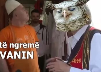 “Do të ngremë tavanin”, Rama ironizon Berishën në takimin e tij në Krujë: Kujdes dërrasat…