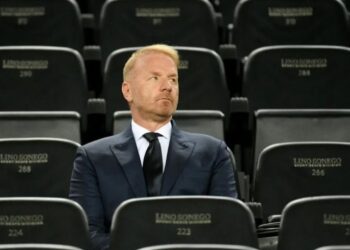 “Igli Tare, ekspert futbolli”, legjenda e Milanit vlerëson në maksimum shqiptarin