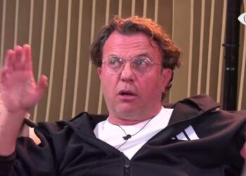 Rrëfimi tronditës i Laert Vasilit: Kur isha 9 vjeç, komshiu abuzoi seksualisht me mua! Ishte njeriu më i besuar i familjes, por…