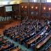 Nuk ka ‘tym të bardhë’ në Kosovë! Dështon për herë të shtatë tentativa për konstituimin e Kuvendin!