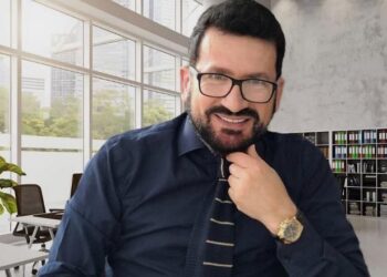 Pse letrat e programeve të partive përdoren si kaush për fara kungulli?