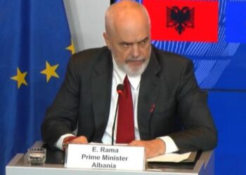 Rama batuta me gazetaren në Konferencën e Katërt Ndërqeveritare: Mos po më pyet me Chat GPT belg?
