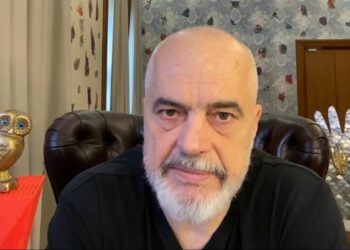 Rama premton: Paga minimale në qershor do vendoset të bëhet 500 euro, ja kur hyn në fuqi