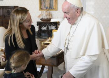 “Më tha qesh…”, Giorgia Meloni rrëfen bisedën e fundit me Papa Françeskun