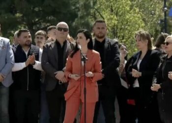 Sako: Synojmë 9 mandate në Durrës! Të çojmë para amanetin për të parë Shqipërinë në BE