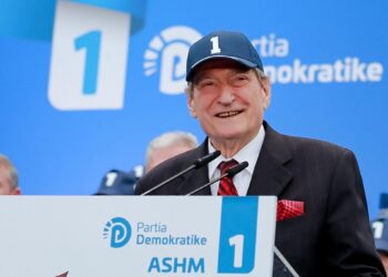 Berisha u premton qytetarëve të Kukësit: Traun do e heqim që javën e parë! Nuk do paguani më asnjë qindarkë!