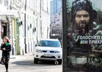Fronti i dytë për Zelenskyn: Ukraina në fshehtësi nis përgatitjet për zgjedhje