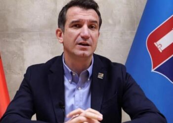 Kontrolle te ‘Kodra e Diellit’/ Mediat: Nuk kanë lidhje me Veliajn, kanë qenë 1 kat më lart shtëpisë së kryebashkiakut