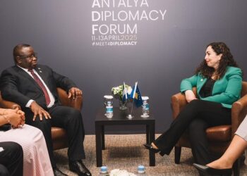 Serbia pretendoi se Sierra Leone tërhoqi njohjen e Kosovës, Vjosa Osmani “nxjerr blof” Daçiçin