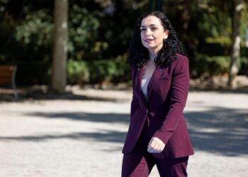 Tarifat e Trump ndaj Kosovës, Osmani i kërkon Qeverisë të pezullojë taksën për importet nga SHBA-ja!