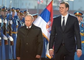 BE “kërcënon” Serbinë: Bllokojmë integrimin nëse Vuçiç shkon në paradën e Putinit