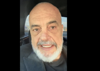 “Edhe Nastradini do të të kishte zili”/ Rama nuk ia përton komentuesit: Po BE-në që do të na fusë në gjirin e saj sa më parë, do ta kishte zili? (Video)