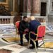 Trump dhe Zelensky flasin kokë më kokë para nisjes së varrimit të Papa Françeskut