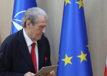 Mjegulla berishjane mbi ndërkombëtarët, kur një raport rrëzon zgjedhjet?