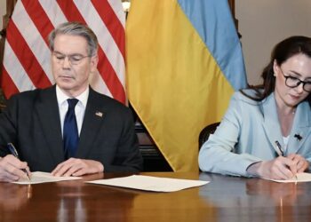 “Dorëzohet” Ukraina! Nënshkruhet marrëveshja me SHBA për mineralet e rralla