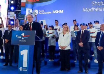 Berisha takim përmbyllës në Dibër: Rama solli në krye të vendit një grusht hajdutësh që kohërat nuk i kanë njohur kurrë