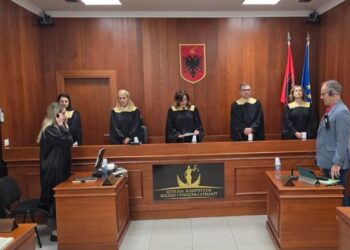KPA shkarkon nga detyra prokurorin e Tiranës Afrim Shehu