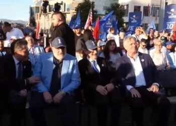 Berisha në delir mes dy amerikanëve, Chris LaCivita dhe Paul Manafort pjesë e mbylljes së fushatës së PD në Shkodër