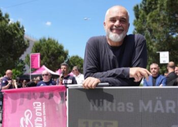 “Faleminderit ‘Giro d’Italia'”, Rama për ‘Gazzetta’: Po i tregojmë botës se kemi një vend të jashtëzakonshëm