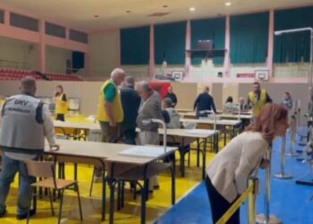 Numërohen 157 nga 449 kuti votimi në qarkun e Vlorës, kryeson PS me 57.5% të votave
