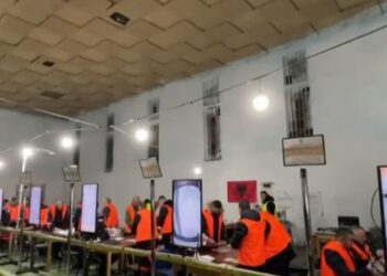 Dibra ‘surprizon’, PS i merr mandatin e tretë PD-së, kryeson me mbi 59% të votave