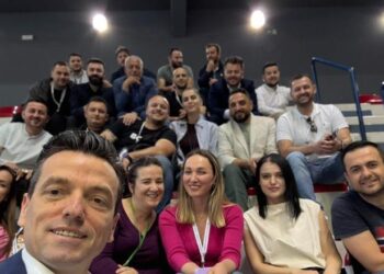 Shehaj reagon pas fitores së dy mandateve në 11 Maj: E pamundura ndodhi! 