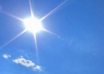 Ditë me diell dhe temperatura deri në 30 gradë, parashikimi i motit për sot
