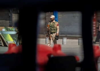 Si arritën India dhe Pakistani në “pikën zero”, plaga e vjetër e Kashmirit dhe shqetësimi në rritje për zgjerimin e konfliktit