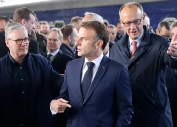 Starmer, Macron dhe Merz vizitë në Kiev: Bisedimet e paqes sa më shpejt të jetë e mundur