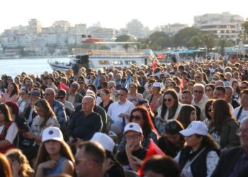 Rama: Me pasaportën shqiptare të BE-së, anashkalojmë negociatat dypalëshe për njohjen e pensioneve me Greqinë