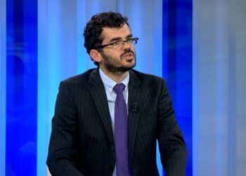 “Bishti tund qenin”