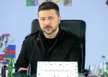 “Putin po luan teatër me kokëbosha në Stamboll!” Zelensky: Delegacioni ukrainas ka mandat për armëpushim