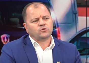 Edhe Lefterit që thuri këngë për LaCivitën i paskan vjedhur votat brenda PD-së