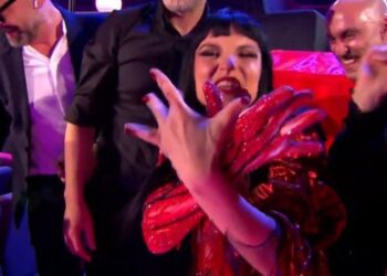 Shqipëria në finalen e Eurovision, shpërthejnë mediat serbe: Provokim i pastër, tregoi shqiponjën me dy koka