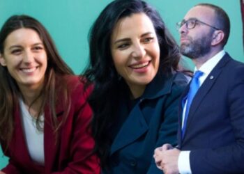 Balluku refuzon t’i përgjigjet Bardhit: Nuk do ia marr kënaqësinë Zegjinesë!
